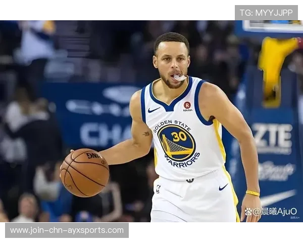 库里远投如神,勇士再现王朝气场 库里远投如神,勇士再现王朝气场