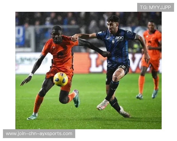 AC米兰前场抢断后的快攻令人眼前一亮 AC米兰前场抢断后的快攻令人眼前一亮