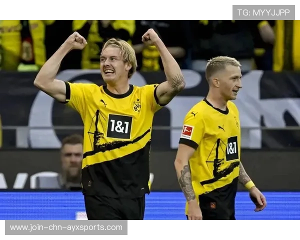 多特布兰特内切后脚弓推射十分舒展——把每一次射门练成舒缓的艺术