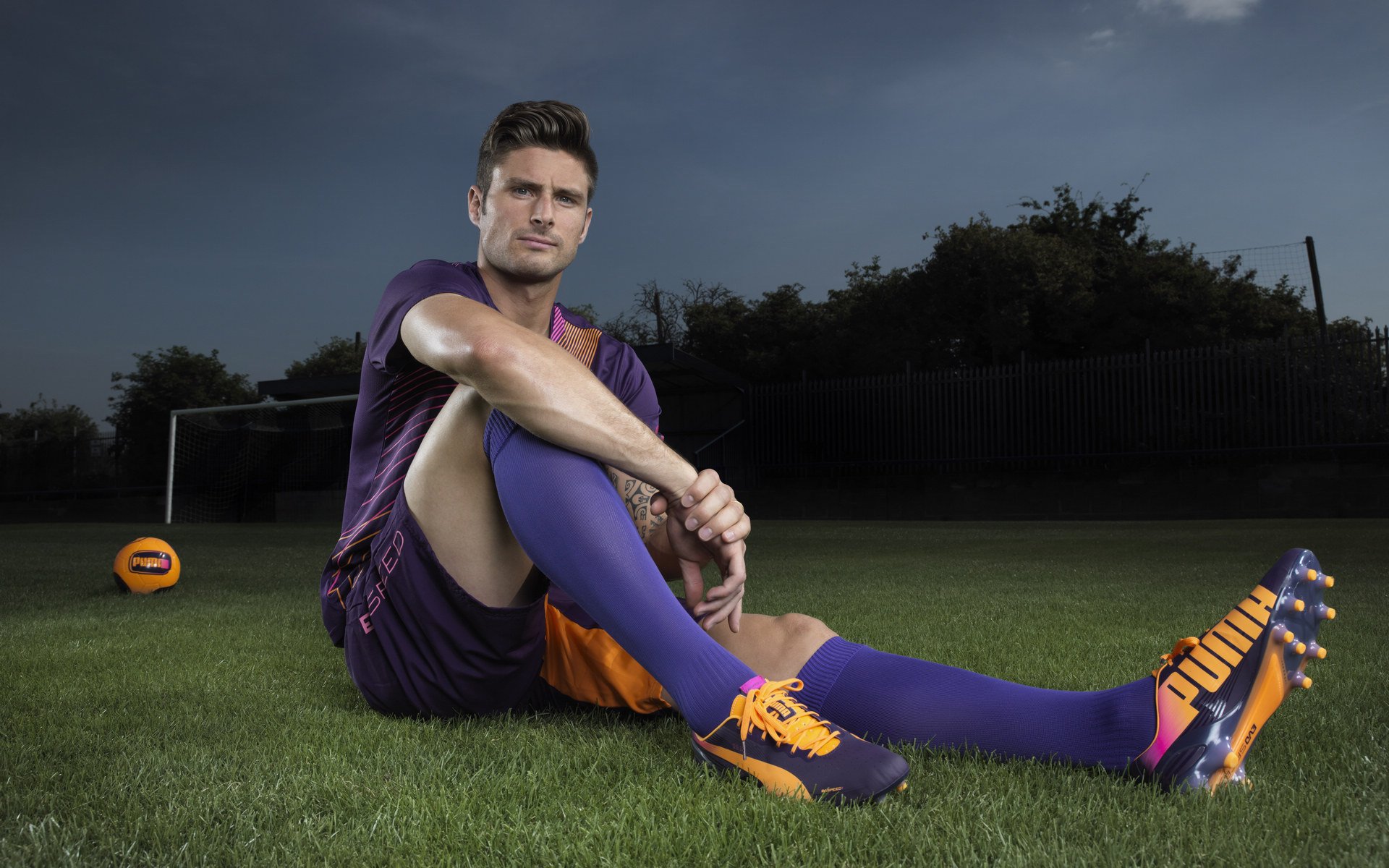 中国足球青训著名教练走出国门，推动国际交流合作，中国足球青训球员